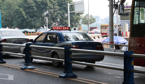 出租車LED廣告屏
